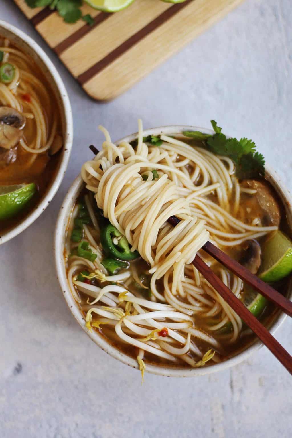 30-minute quick and easy vegan pho recipe - Rhubarbarians