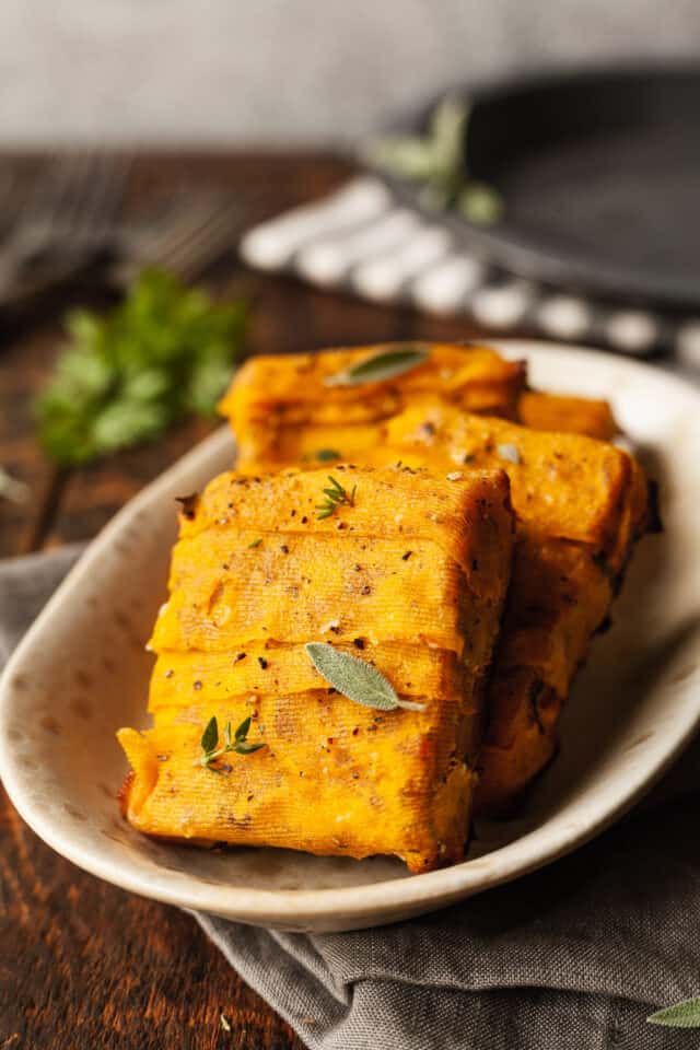 Top 10 vegetarian Thanksgiving main dishes - Rhubarbarians